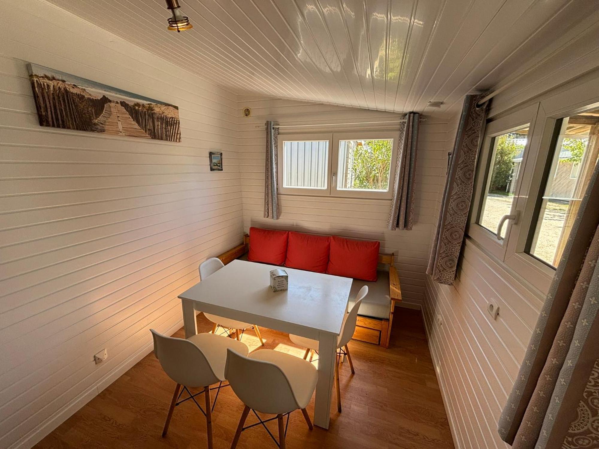 Camping Le Repos Saint-Palais-sur-Mer Luaran gambar